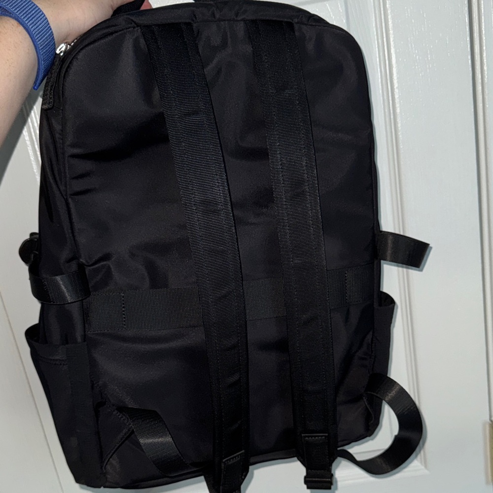 lululemon Backpack - Picture 2 of 6